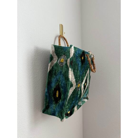 Ayca Design Silk Velvet Bamboo Handle Ikat Large Tots Bag - Picture 2 of 8